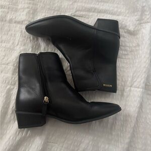 Rockport Black Leather Ankle Boots